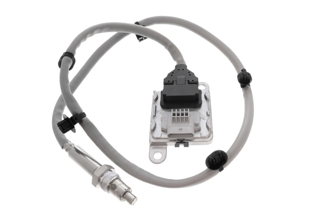 VEMO V46-72-0303 Nox Sensor, Urea Injection