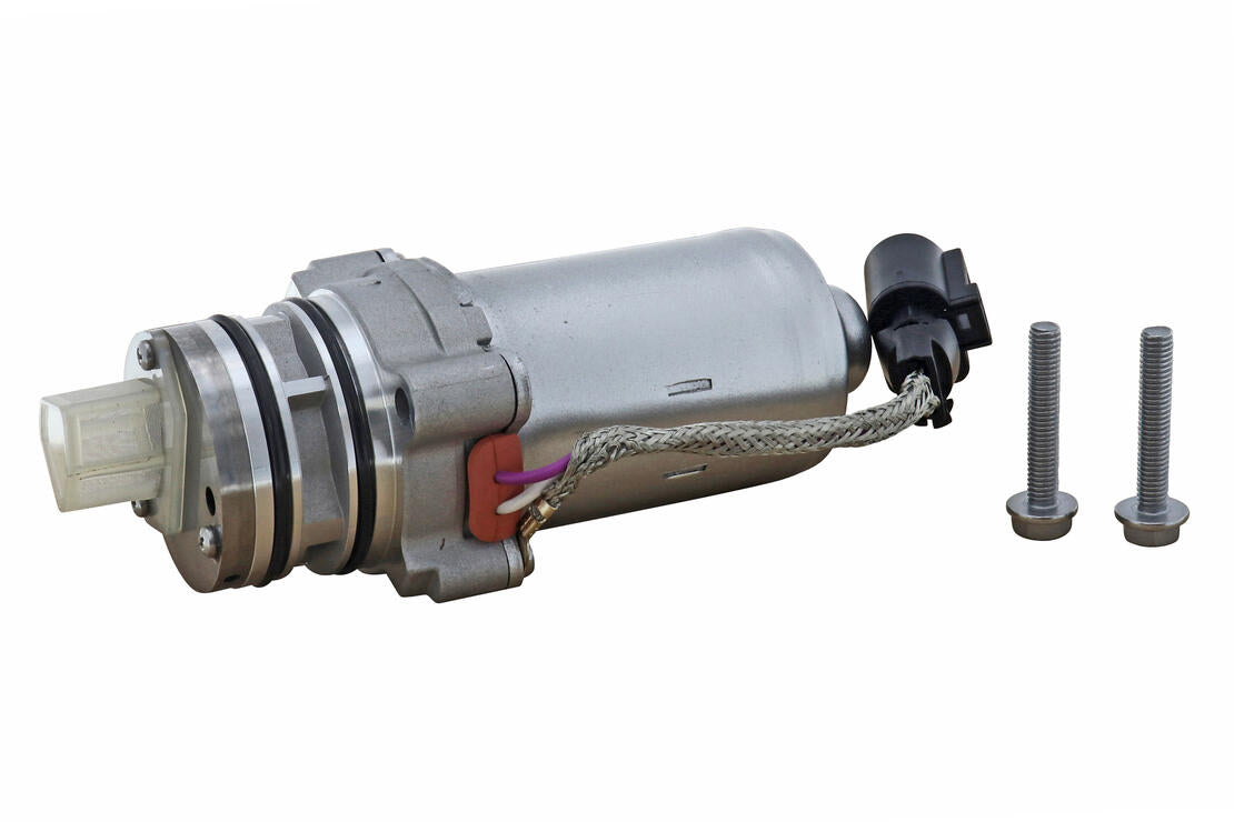 VAICO V480517 Pump, Multi-Disk Clutch (All-Wheel Drive) | ML Performance Car Parts