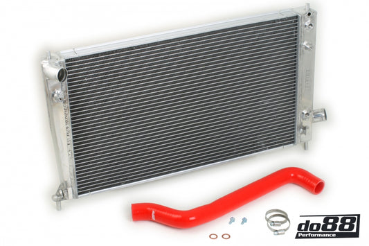 DO88 WC-270-R SAAB 9-5 98-01 Radiator Red hose