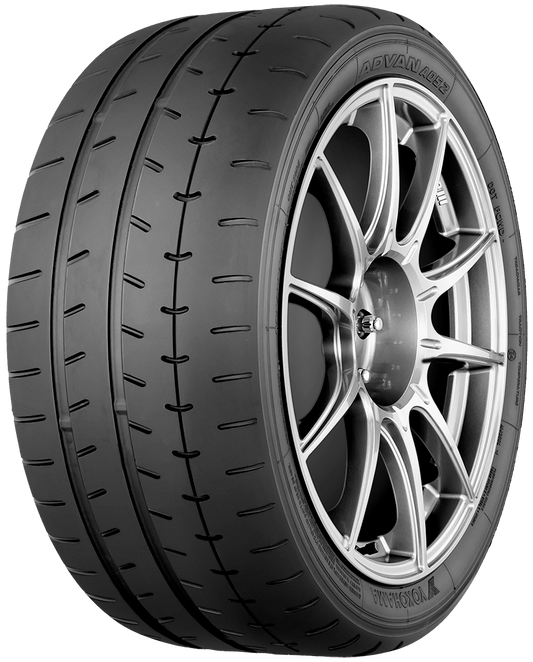 Yokohama Advan A052 245/40R18 97Y Tyre