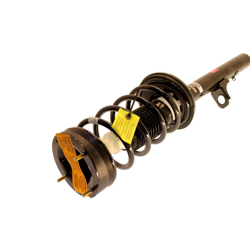 KYB Strut Plus Rear Chrysler/Dodge 99-04 300M/98-04 Intrepid (Chrysler-Canadian)/99-01 LHS