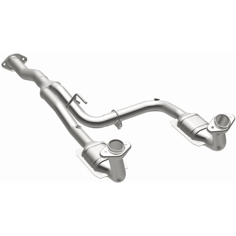 MagnaFlow Direct Fit Catalytic Converter 07 Jeep Liberty 3.7L OEM