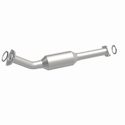 MagnaFlow Direct Fit Catalytic Converter OEM 2003-2004 Toyota Tundra Underbody - 28.75in Length