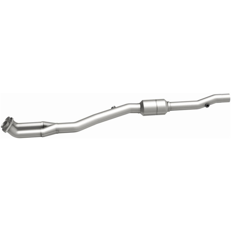 MagnaFlow Direct Fit Catalytic Converter 96-97 BMW 840 4.4L Driver Side