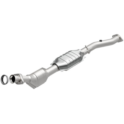 MagnaFlow Direct Fit Catalytic Converter 00 Ford Ranger 2.5L