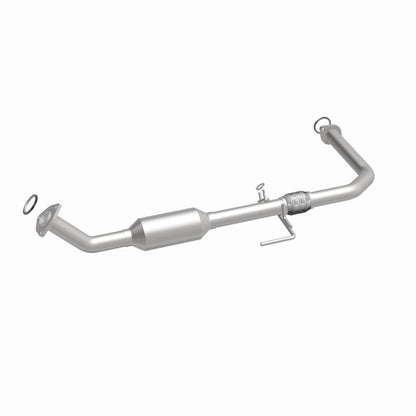 MagnaFlow Direct Fit Catalytic Converter OEM 2003-2004 Toyota Tundra Underbody - 47.125in Length