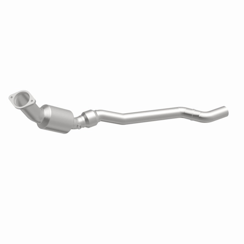 MagnaFlow Direct Fit Catalytic Converter 06-14 Chrysler 300 5.7L
