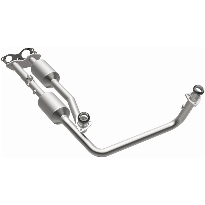 MagnaFlow Direct Fit Catalytic Converter California Grade 96-00 GM Tahoe/Yukon/Escalade 5.7L