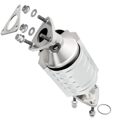 MagnaFlow Direct Fit Catalytic Converter 99-02 Nissan Frontier / 00-04 XTerra 3.3L (Calif)
