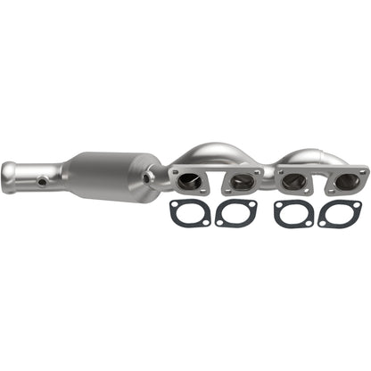 MagnaFlow 07-10 BMW X5 4.8L Direct Fit Converter