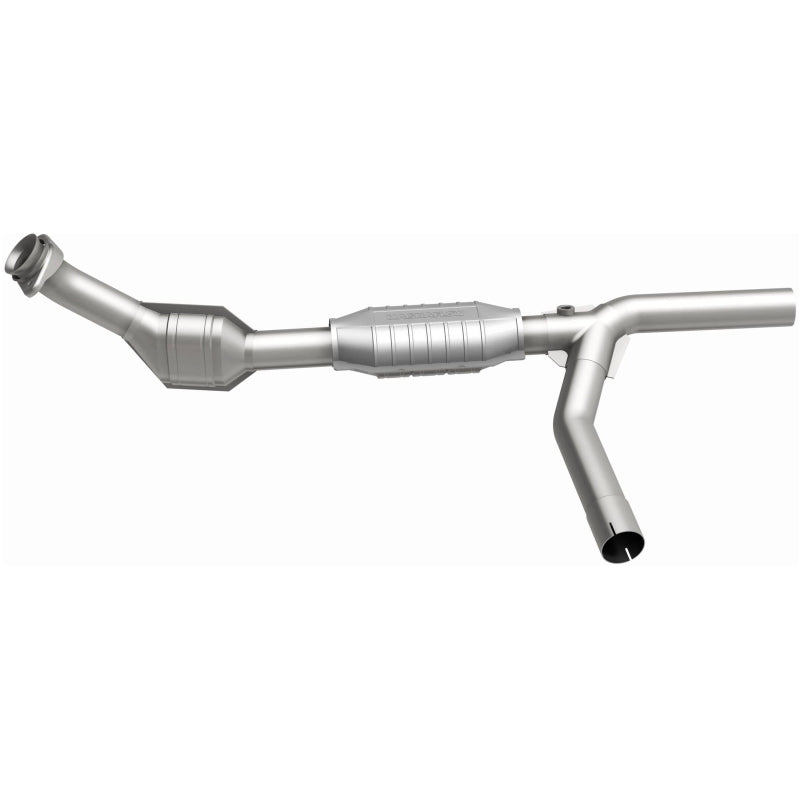 MagnaFlow Direct Fit Catalytic Converter 97-99 Ford Vans 4.6L