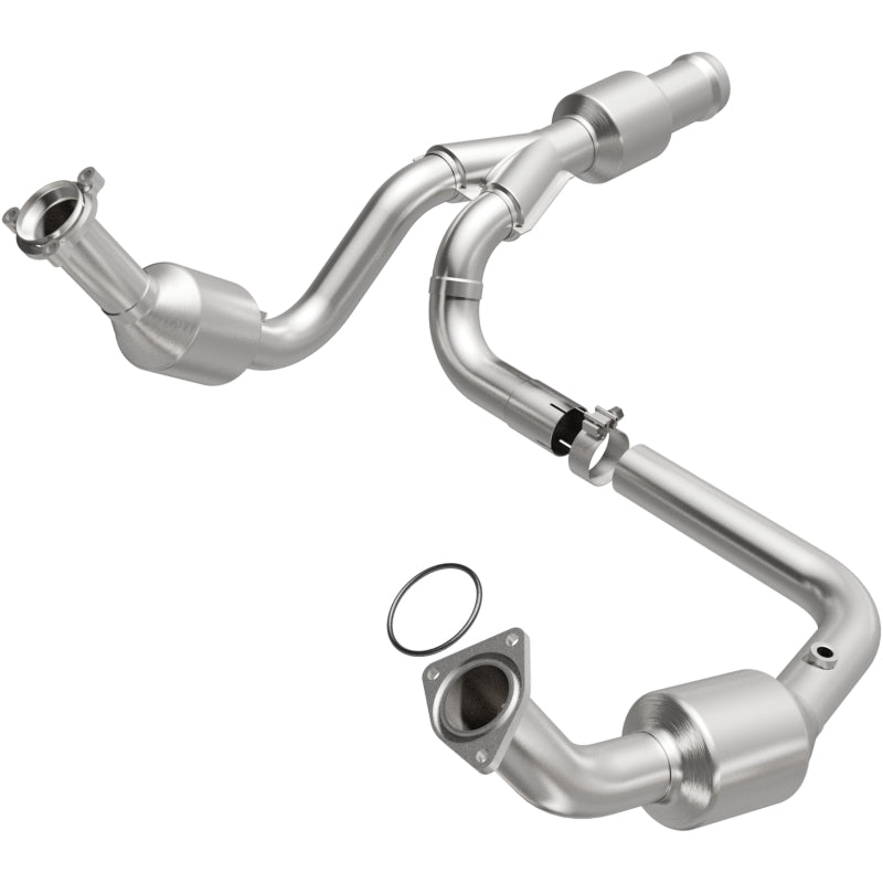 MagnaFlow 11-15 GMC Yukon 6.2L Direct Fit Converter
