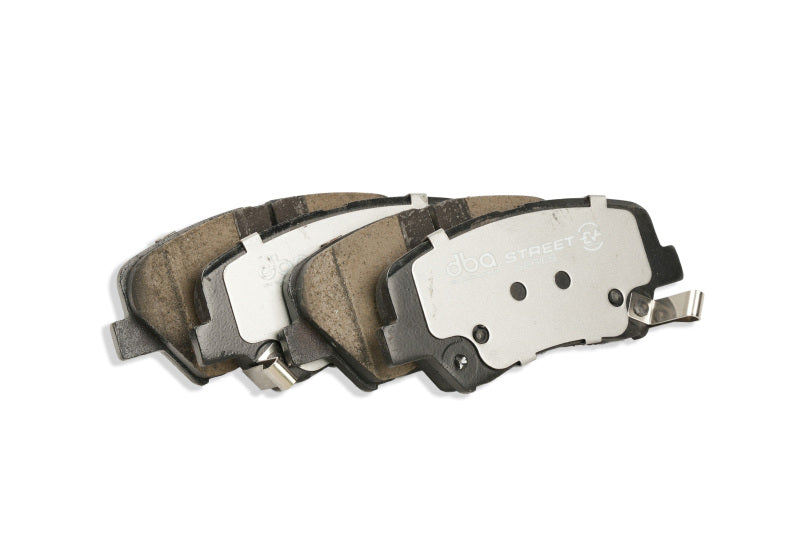 DBA 17-20 Hyundai Elantra (w/280mm Front Rotor) 2.0L Front SSEV Street Series Brake Pads