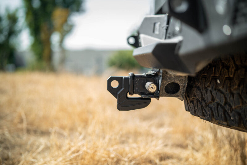 DV8 Offroad DV8 Universal Hitch Skid Plate - Black
