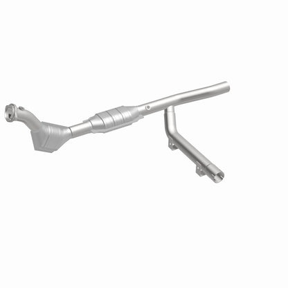MagnaFlow Direct Fit Catalytic Converter 97-98 Ford Expedition 4.6