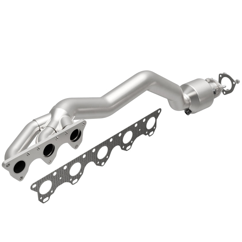 MagnaFlow Direct Fit Catalytic Converter 07-10 Audi S6 5.2L Passenger Front Manifold