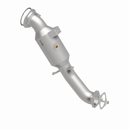 MagnaFlow 19-20 Chevrolet Silverado 1500 2.7L OEM Grade EPA Compliant Direct-Fit Catalytic Converter