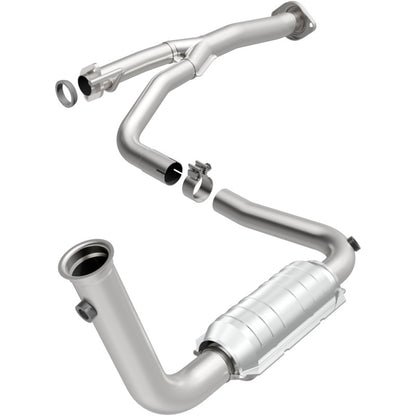 MagnaFlow Direct Fit Catalytic Converter 2004 Liberty D/S frt