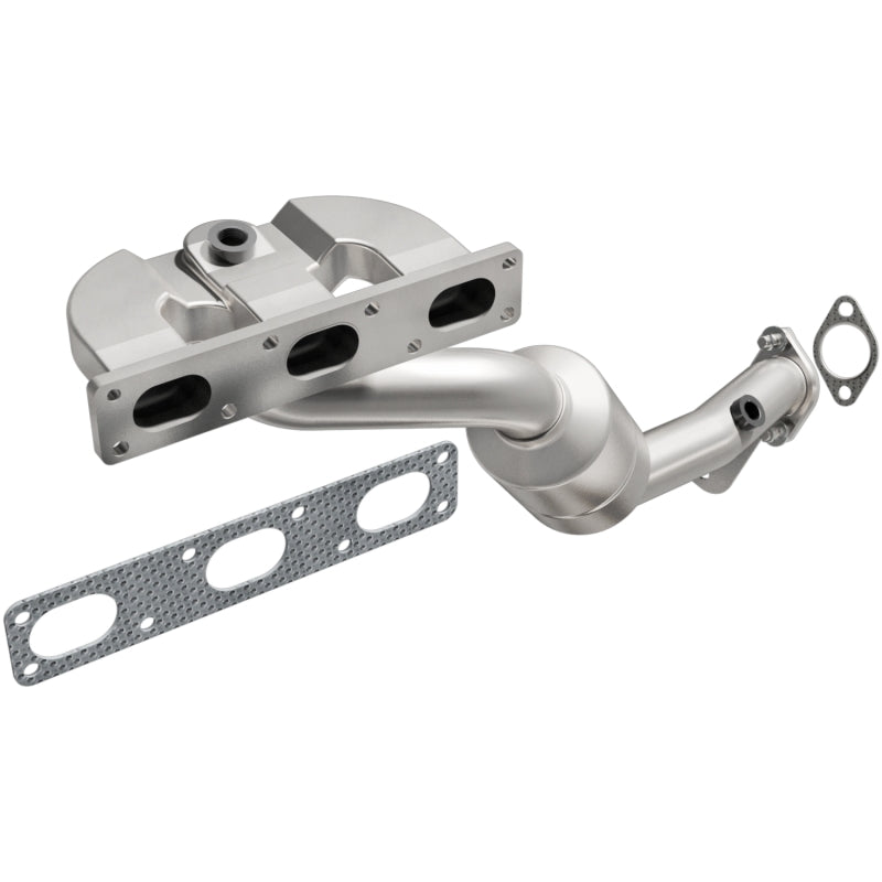 MagnaFlow Direct Fit Catalytic Converter BMW 04-05 330XI 3.0L / 04-06 X3 2.5L/3.0L
