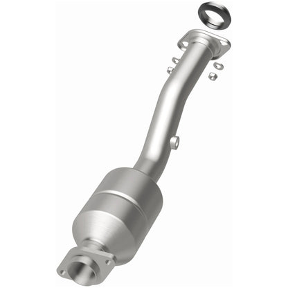 MagnaFlow Direct Fit Catalytic Converter 2009-2014 Sentra 2.0 L Underbody