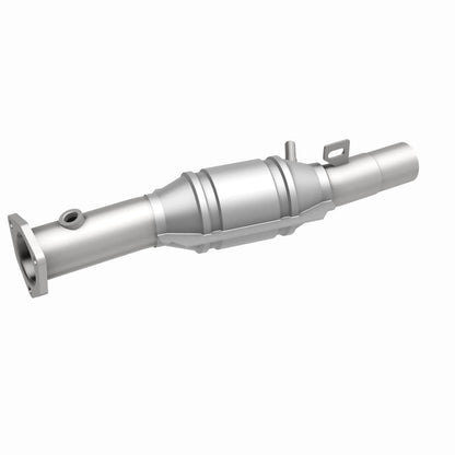 MagnaFlow Direct Fit Catalytic Converter 95 Volkswagen Golf 2.8L
