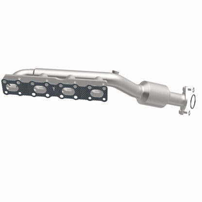 MagnaFlow 2004 Nissan Titan 5.6L Direct Fit Converter