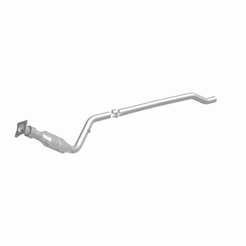 MagnaFlow Direct Fit Catalytic Converter 96-00 Caravan 3.0L