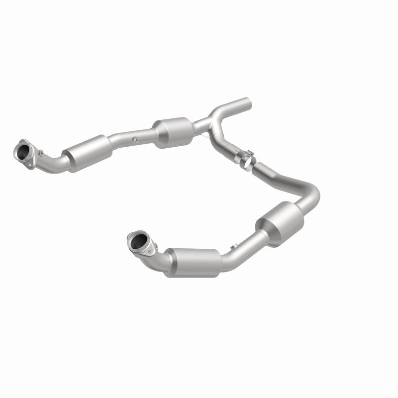 MagnaFlow Direct Fit Catalytic Converter 2008+ Ford E-150 4.6L