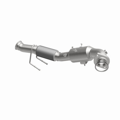 MagnaFlow Direct Fit Catalytic Converter 16-17 Ford Focus 2.3L Underbody