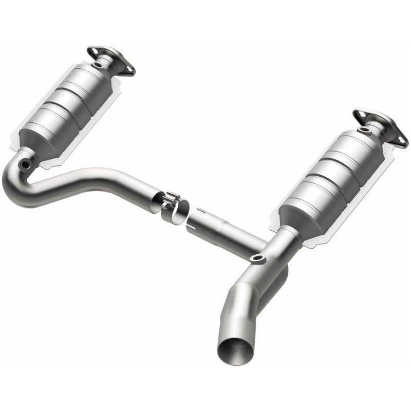 MagnaFlow Direct Fit Catalytic Converter RAIDER- 2006 8 4.7L OEM