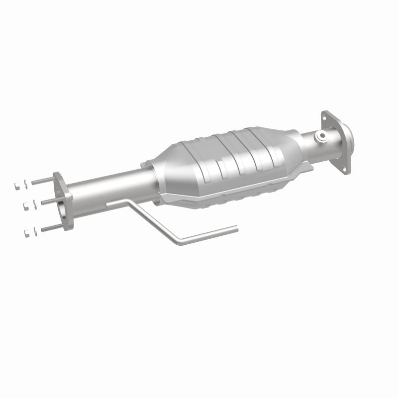 MagnaFlow Direct Fit Catalytic Converter 00-04 Jeep Wrangler 4.0L Rear/2.4L/2.5L