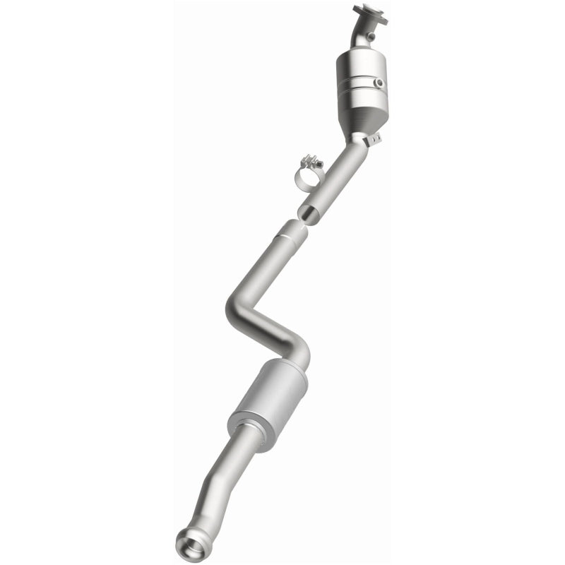 MagnaFlow 08-10 Mercedes-Benz C300 3.0L Direct Fit Converter