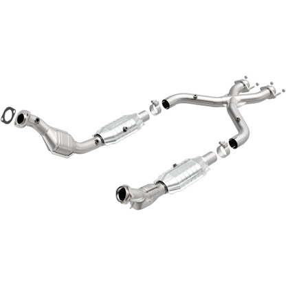 MagnaFlow Direct Fit Catalytic Converter 99-04 Mustang 4.6L 49S