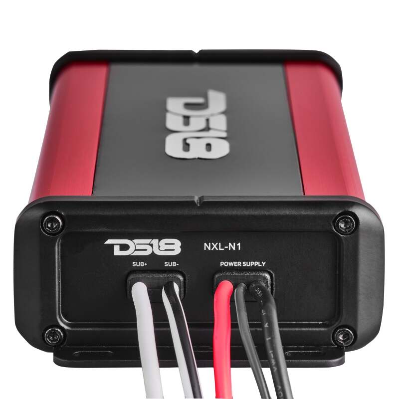 DS18 1-Channel Class-D Amp Monoblock 1 x 350 Watts RMS at1 ohm IP67 Waterproof Rating