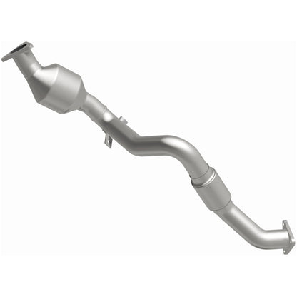 MagnaFlow Direct Fit Catalytic Converter 07 VW Touareg 3.6L Front close