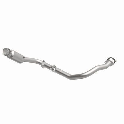 MagnaFlow Direct Fit Catalytic Converter 10-13 Land Rover LR4 V8 5.0L OEM Underbody