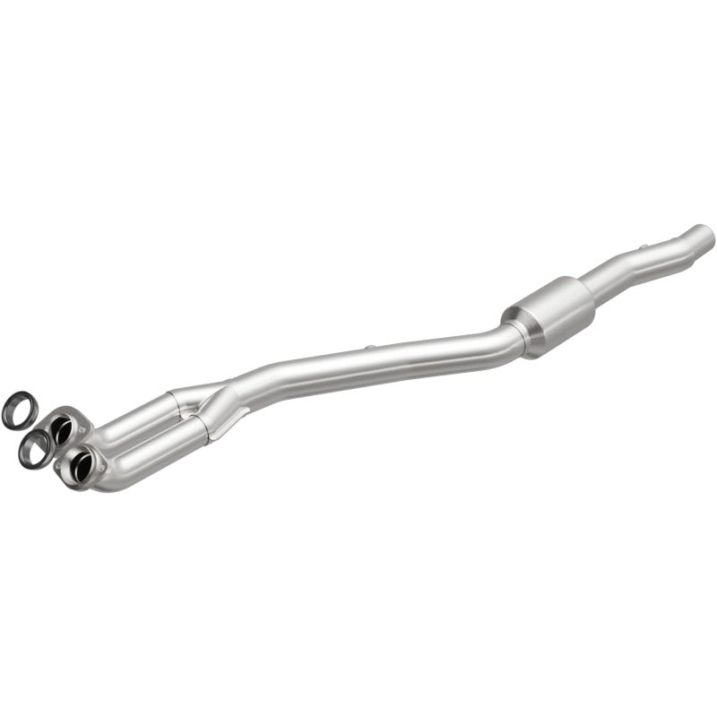 MagnaFlow Direct Fit Catalytic Converter OEM 96-98 BMW 740iL 4.4L