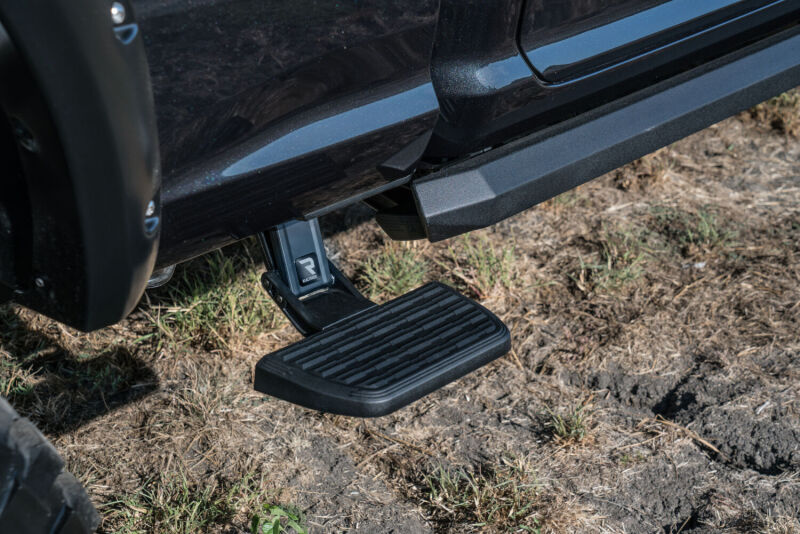 AMP Research 2019 Ram 2500 BedStep2 - Black