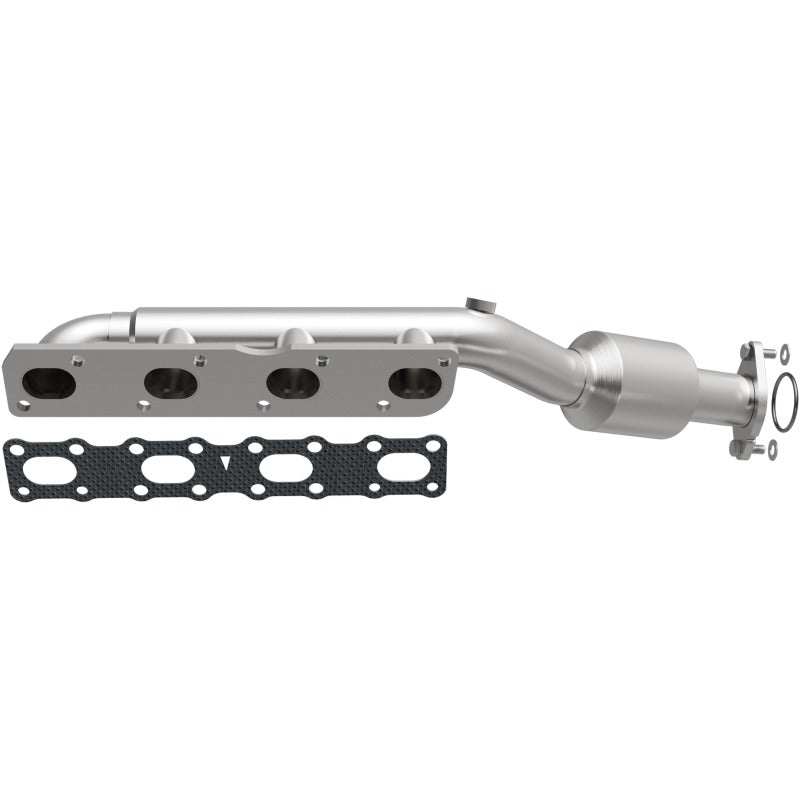 MagnaFlow 2004 Nissan Titan 5.6L Direct Fit Converter