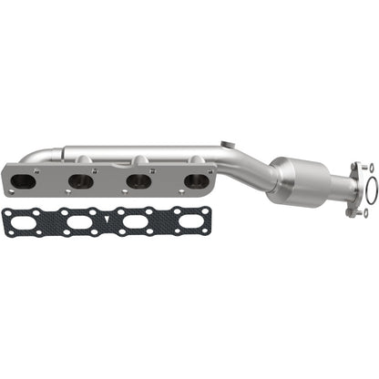 MagnaFlow 2004 Nissan Titan 5.6L Direct Fit Converter