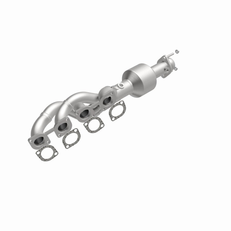 MagnaFlow Direct Fit Catalytic Converter 04-05 BMW 545I 4.4L P/S