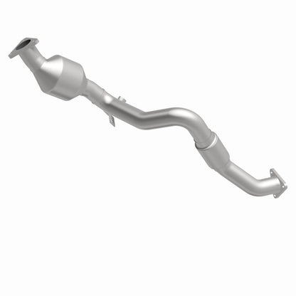 MagnaFlow Direct Fit Catalytic Converter 07 VW Touareg 3.6L Front close