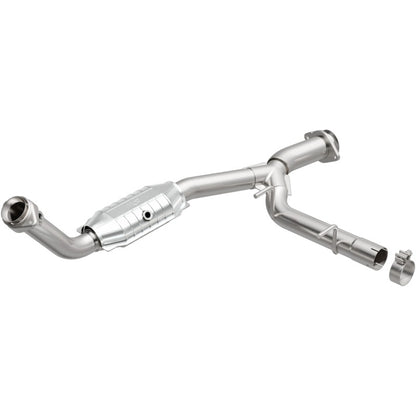 MagnaFlow Direct Fit Catalytic Converter 03-05 Ford Expedition/05-06 Lincoln Navigator 5.4L P/S