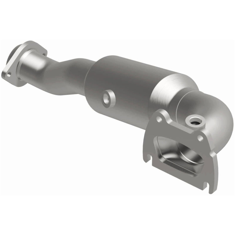 MagnaFlow Direct Fit Catalytic Converter 15-19 Ram 1500 3.6L OEM Grade Fed/EPA Compliant Manifold
