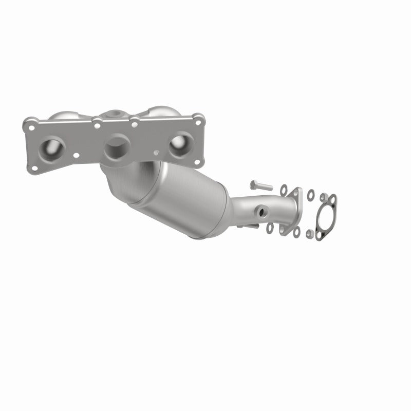 MagnaFlow Direct Fit Catalytic Converter California Grade 09-10 BMW 528i L6 3.0L
