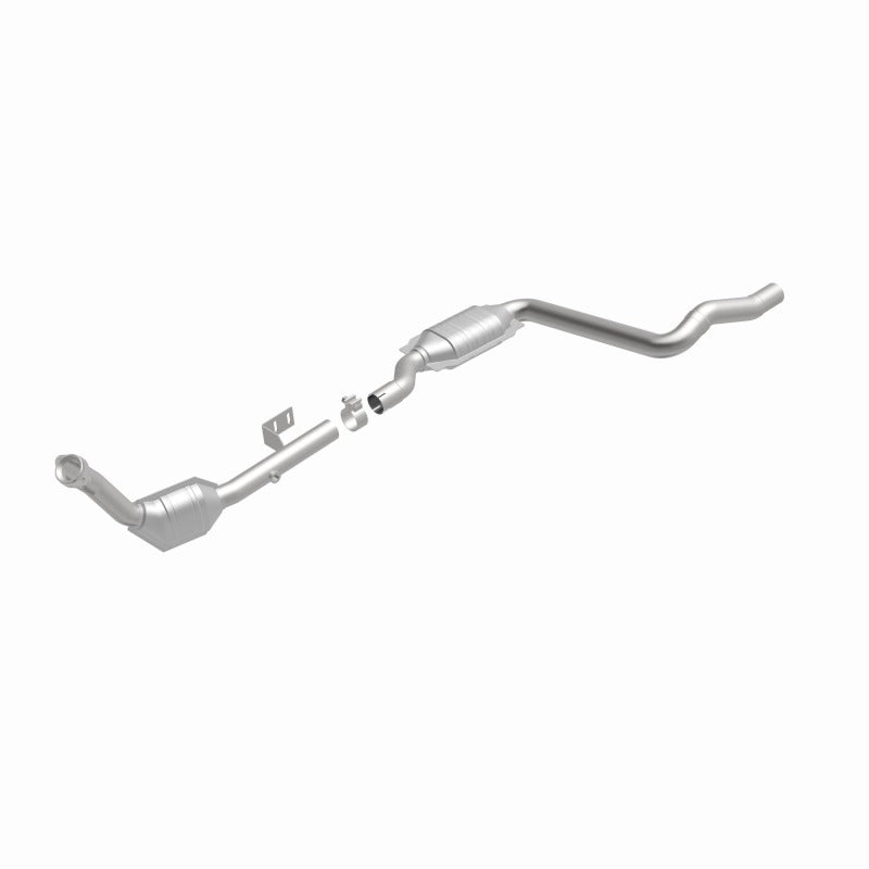 MagnaFlow Direct Fit Catalytic Converter 2003 ML350 3.7L Underbody