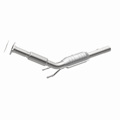 MagnaFlow Direct Fit Catalytic Converter 06-08 VW Rabbit 2.5L