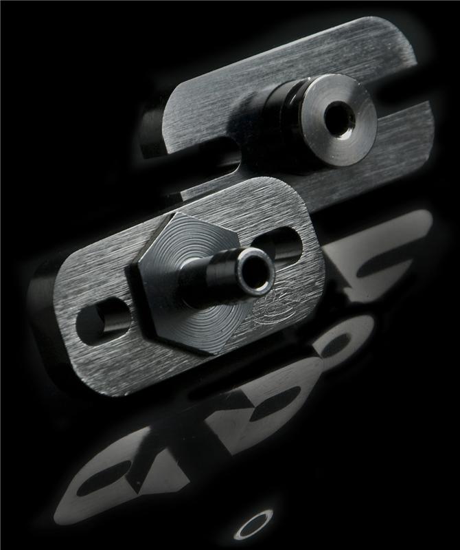 Weapon R 85-05 Toyota 2.0L -3.0L Fuel Rail Adapter