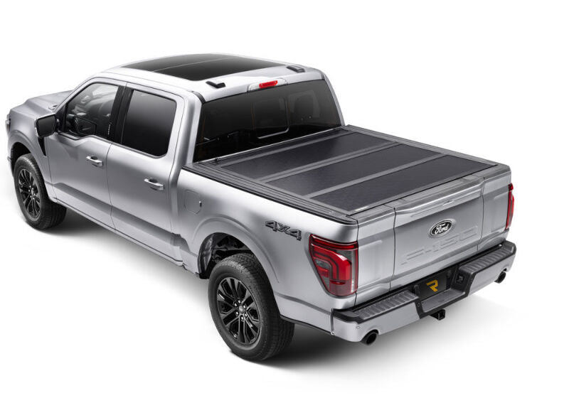 BAK 21-22 Ford F-150 (Incl. 2022 Lightning) BAKFlip G2 5.7ft Bed Cover