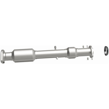 MagnaFlow 14-15 Toyota Highlander 3.5L Direct Fit Converter